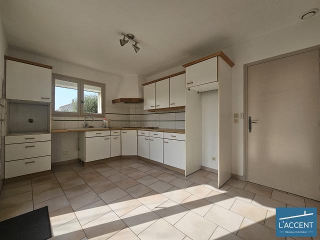 Maison vente à Nîmes, Redessan