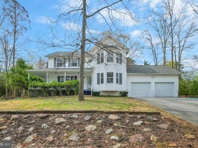 House for sale in Lusby