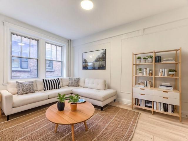 Apartment for rent in Westmount, Quebec