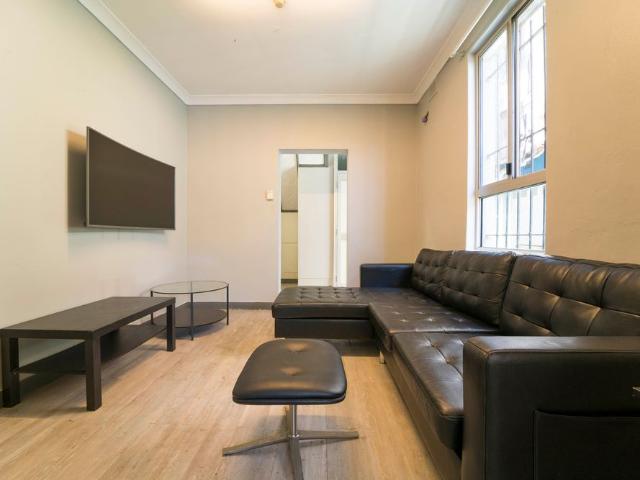 Room for rent in Strawberry Hills, Sydney