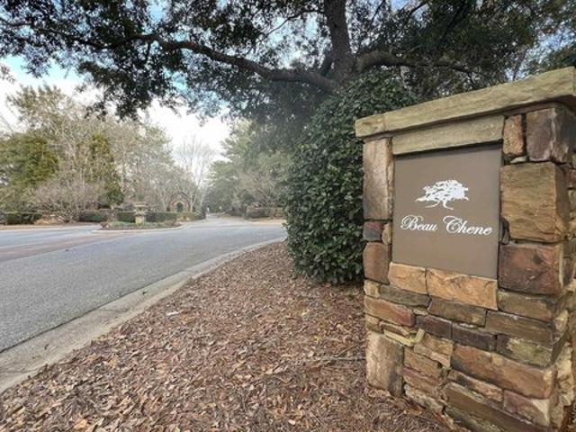 House for sale in Daphne, Alabama