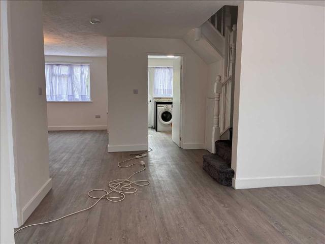 House for rent in Lower Feltham, Greater London
