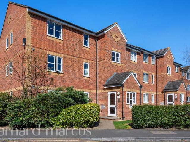 Apartment for rent in London Borough of Hounslow, Greater London