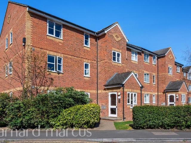 Apartment for rent in London Borough of Hounslow, Greater London