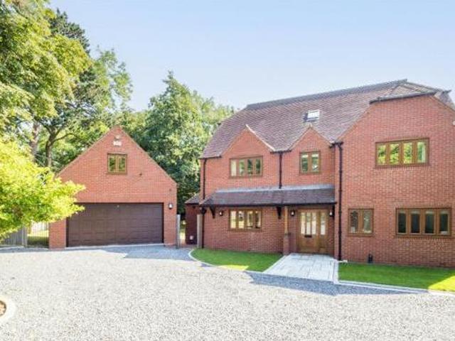 House for sale in Alderminster, Warwickshire