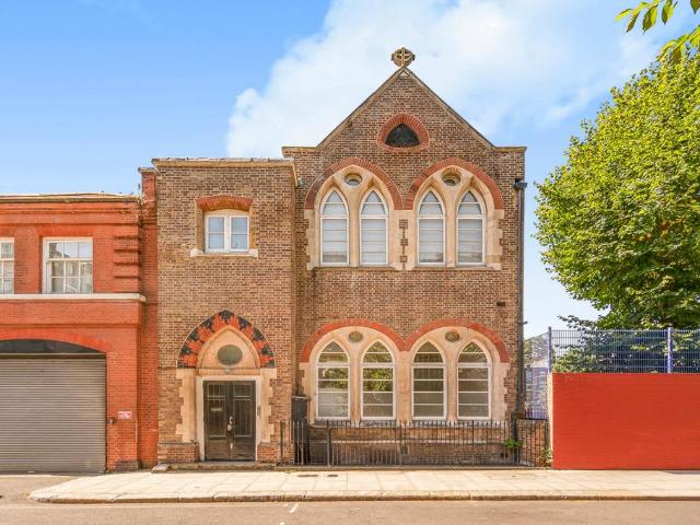 Apartment for rent in Fitzrovia, Greater London