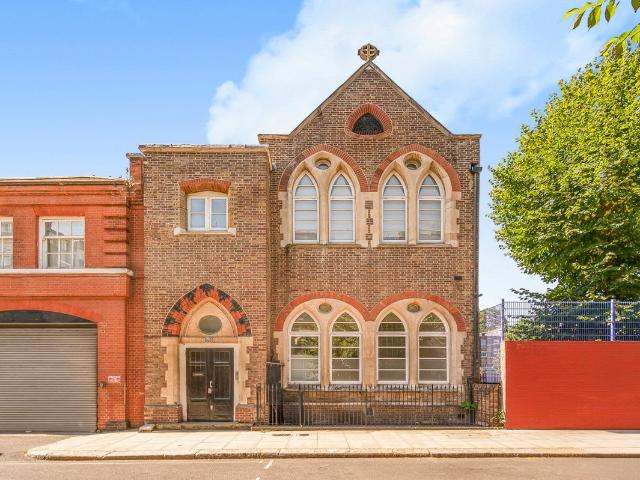Studio for rent in Fitzrovia, Greater London
