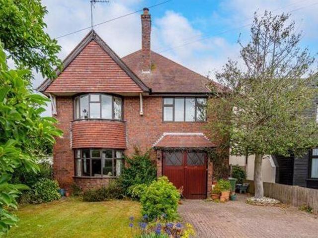 House for sale in Tettenhall Wood, Wolverhampton