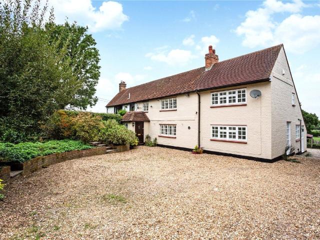 House for rent in Hart, Hampshire