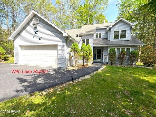 House for sale in Lake Ariel