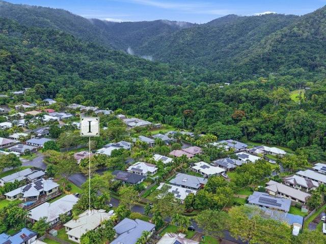 House for sale in Redlynch, Queensland