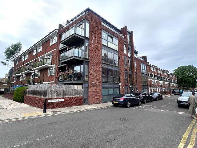 Apartment for rent in Stepney, Greater London