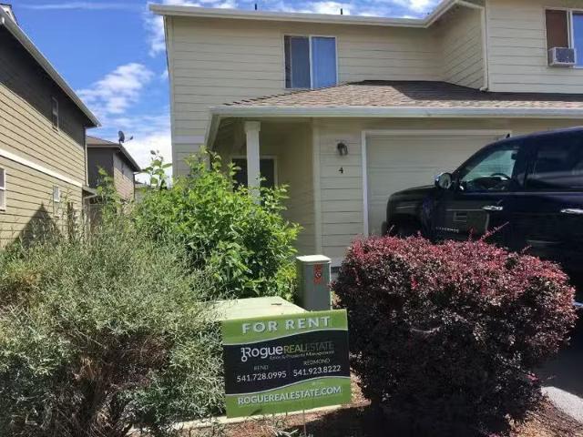 Condo for rent in Redmond