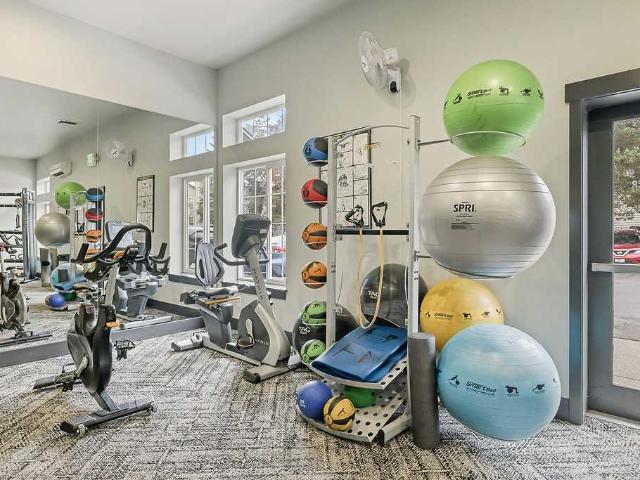 Apartment for rent in Redmond Hill, Redmond