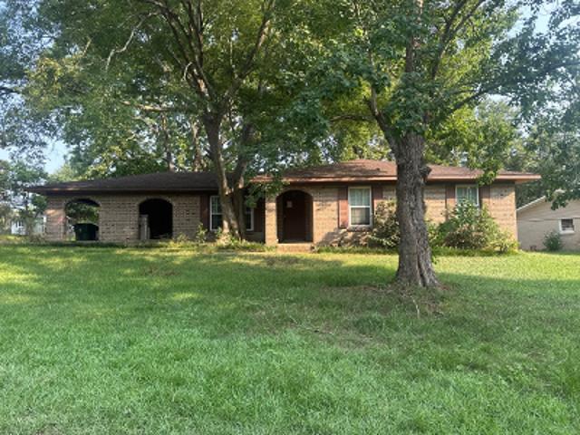 House for sale in Dothan, Alabama