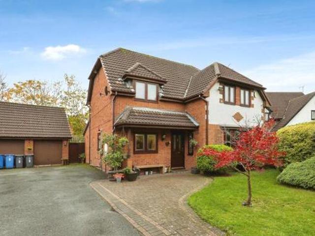 House for sale in Calderstones