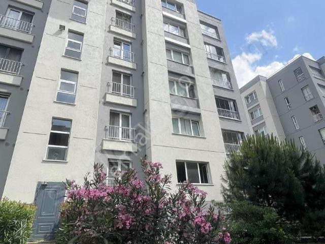 Küçükçekmece, İstanbul içerisinde satılık mülk
