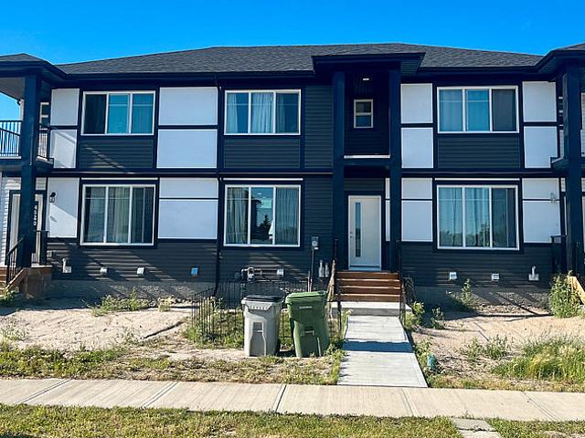 Townhouse for rent in Alberta