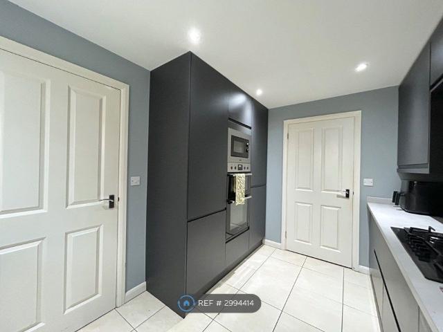 House for rent in Oad Street, Kent