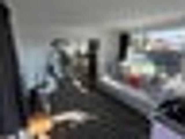 Apartment for rent in Chaslands, Canterbury