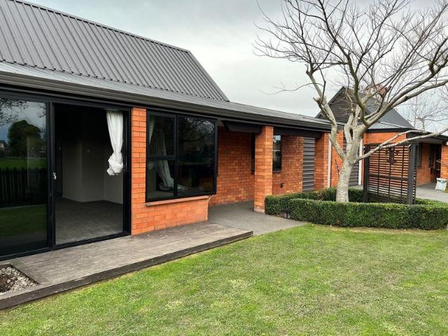 House for rent in Redwood, Christchurch