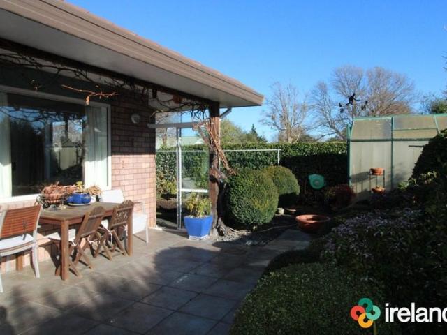 House for rent in Chaslands, Canterbury