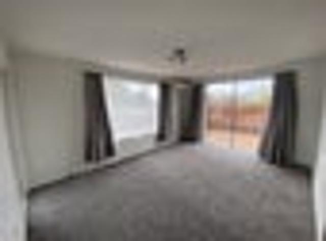 House for rent in Chaslands, Canterbury