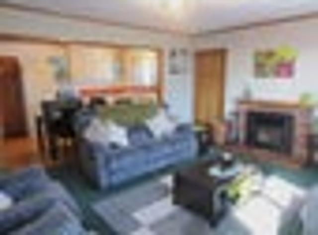 House for rent in Chaslands, Canterbury