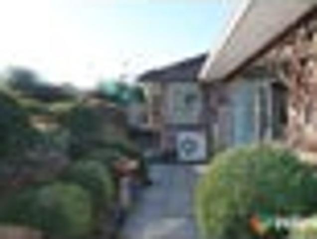 House for rent in Chaslands, Canterbury