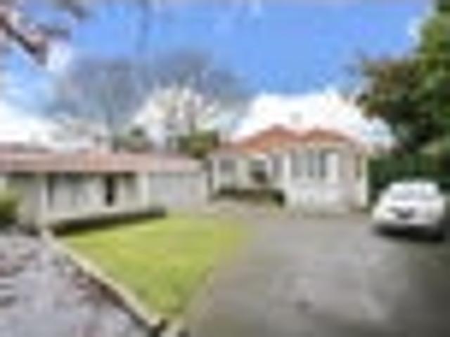 House for rent in Chaslands, Canterbury