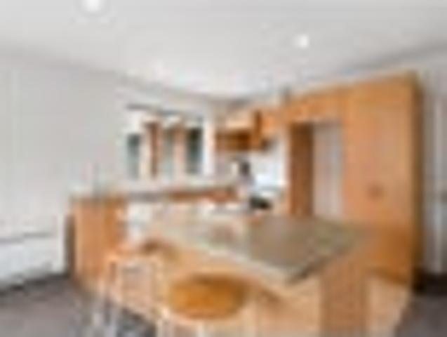 House for rent in Chaslands, Canterbury