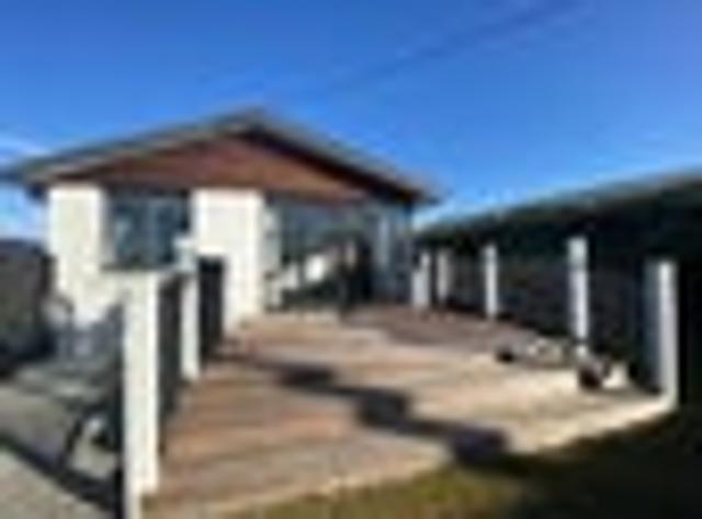 House for rent in Chaslands, Canterbury