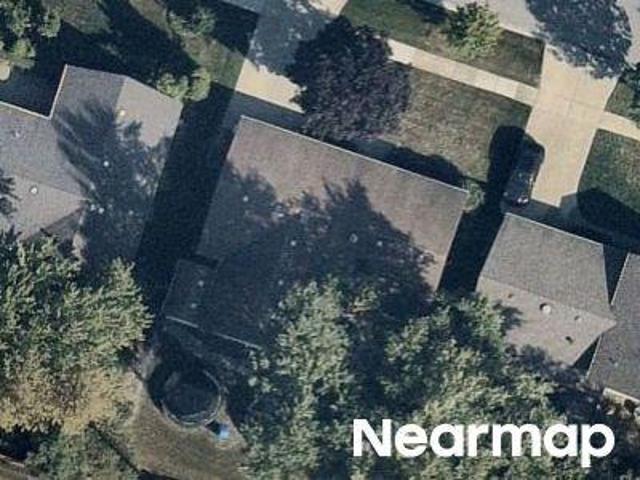 House for sale in Elk Grove Village, Illinois