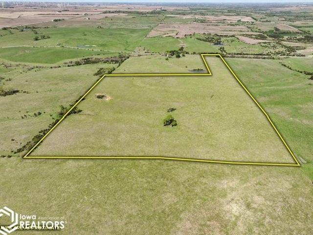 Farm for sale in Iowa