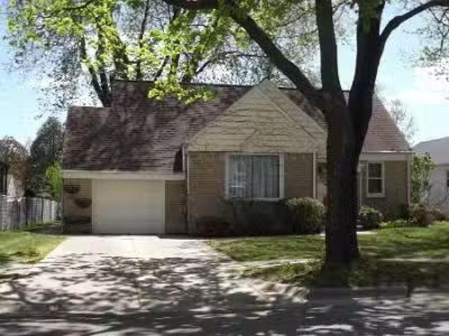 House for sale in Green Bay