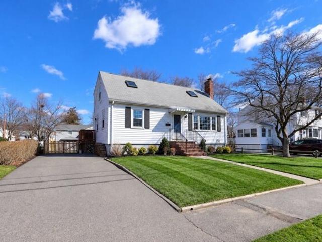 House for sale in Norwood, Norfolk County