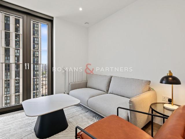 Apartment for rent in Mill Meads, Greater London