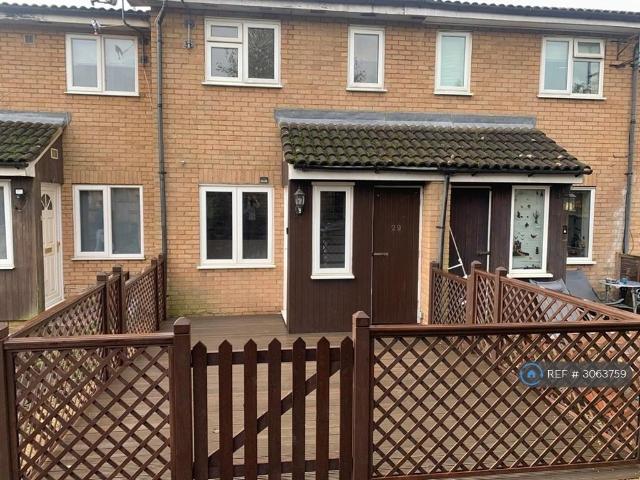 House for rent in London Borough of Barnet, Greater London