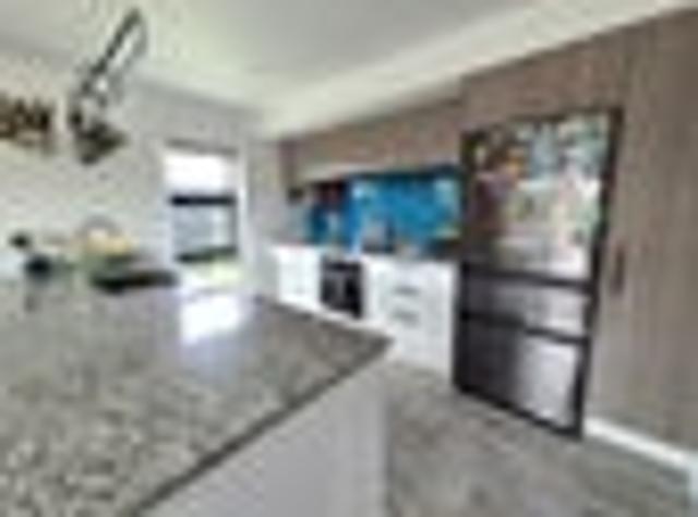 House for rent in Islington, Blenheim