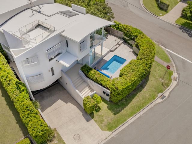 Duplex for sale in Sunrise Beach, Queensland