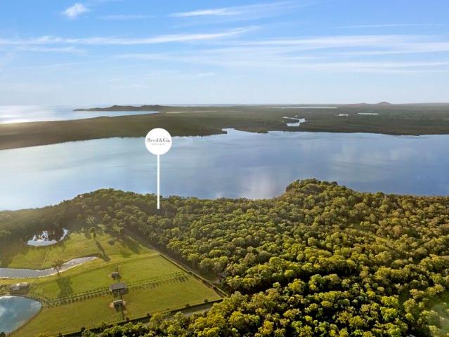 Cottage for sale in Cooroibah