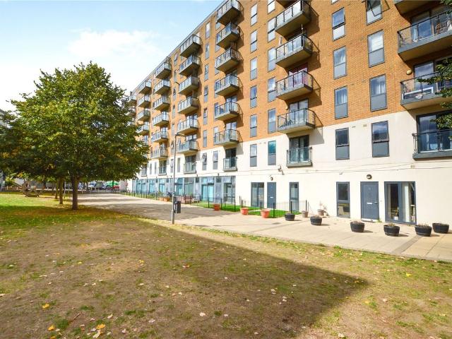 House for rent in London Borough of Merton, Collier's Wood