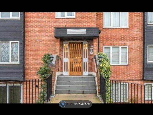 Apartment for rent in London Borough of Croydon, Purley