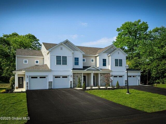 Condo for sale in Saratoga Springs