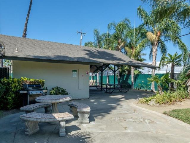 Apartment for rent in California