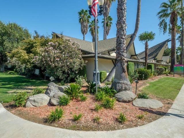 Apartment for rent in California