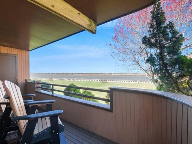 Condo for sale in Ocean City