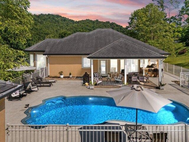 House for sale in Jeremiah