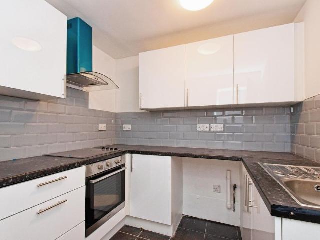 Apartment for rent in Shooters Hill, Greater London