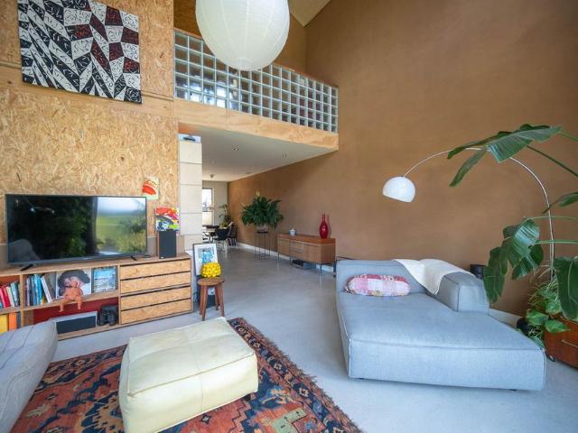 Woning te huur in Nederhorst Den Berg, Noord Holland